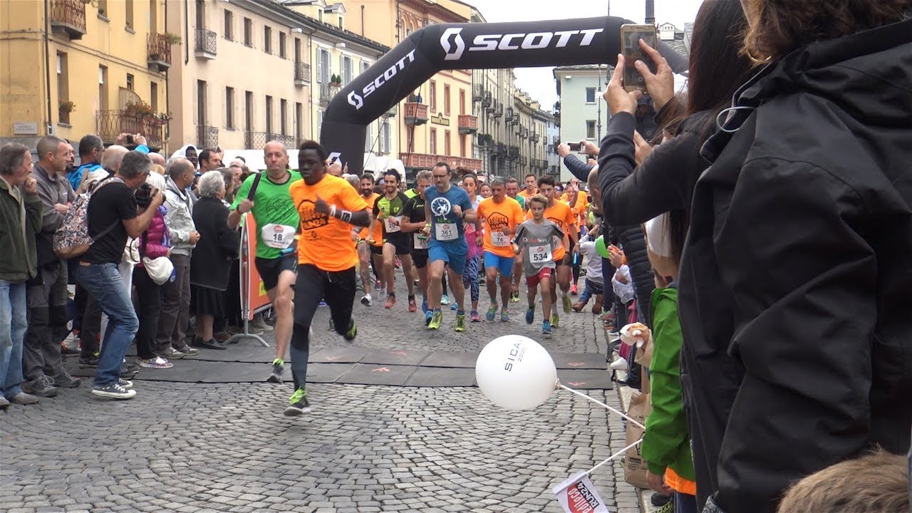 EdilecoRun24  24 ore di corsa nel centro di Aosta