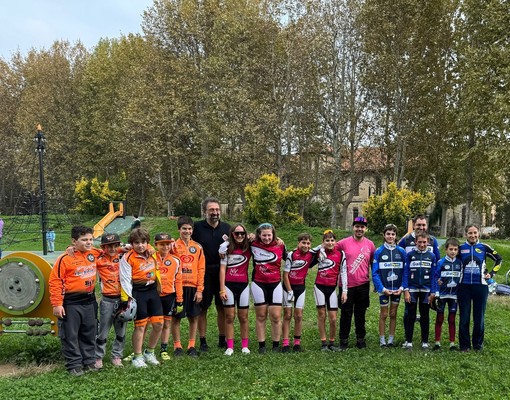 Julien Marchi sul podio del trofeo Anpi a Collegno (TO)