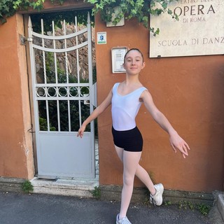 Sofia Maria Barmasse  alla scuola di danza del Teatro dell’Opera di Roma diretto da Eleonora Abbagnato