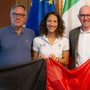 da dx: Giulio Grosjacque, 'assessore allo sport, Charlotte Bonin e Renzo Testolin, pres. della Regione