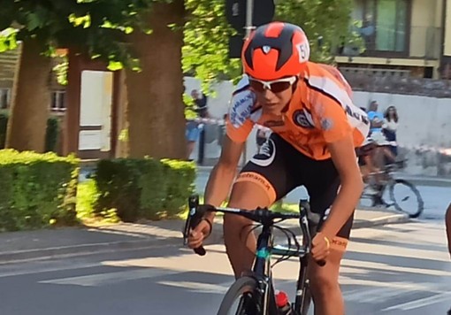 Ciclismo:  Enea Bortolotti Barrel sul podio del Trofeo Guardascione a Gorla Maggiore