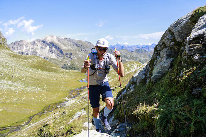 François D'Haene at Rifugio Cuney - photo credits Lorenzo Cotellucci - Zzam Agency -TOR VdA