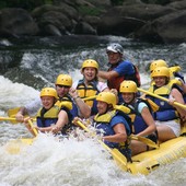 Sport fluviali: fare rafting sulla Dora Baltea con Rafting Republic